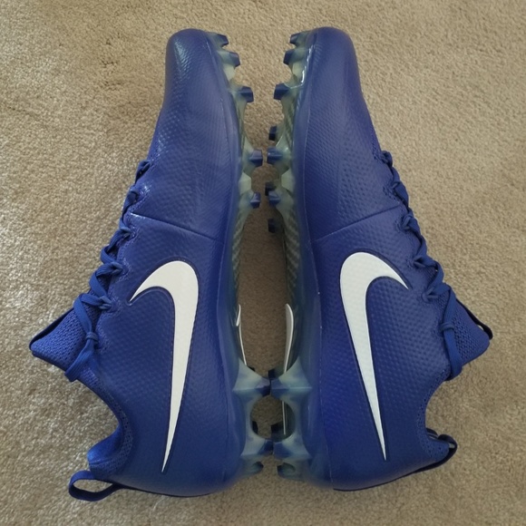 NEW Nike Untouchable Pro Football Cleat Royal Blue - Picture 4 of 6